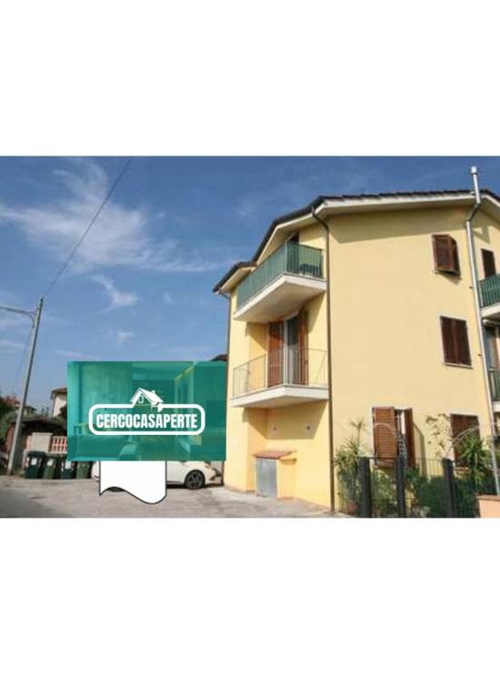 appartamento in vendita a Lucca in zona Picciorana