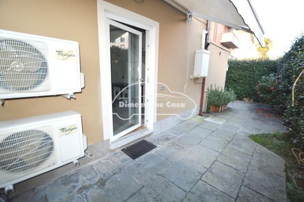 casa indipendente in vendita a Lucca in zona Centro Città