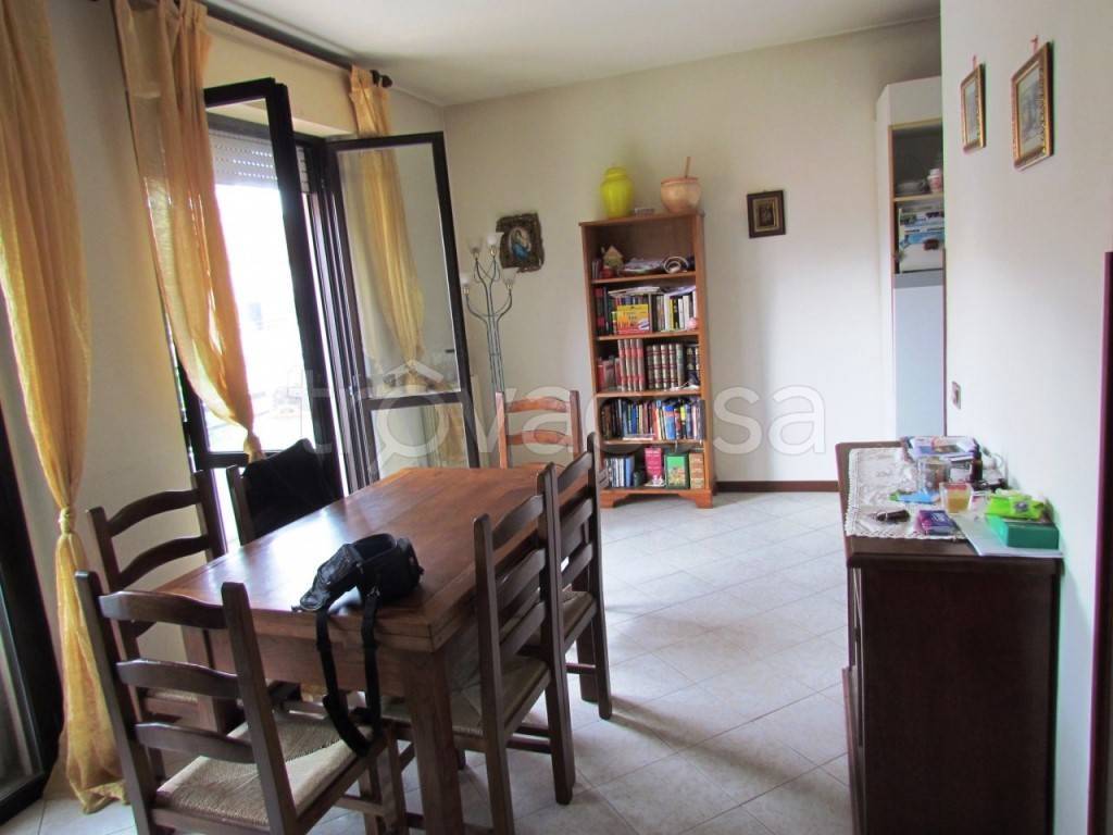 appartamento in vendita a Lucca in zona Carignano