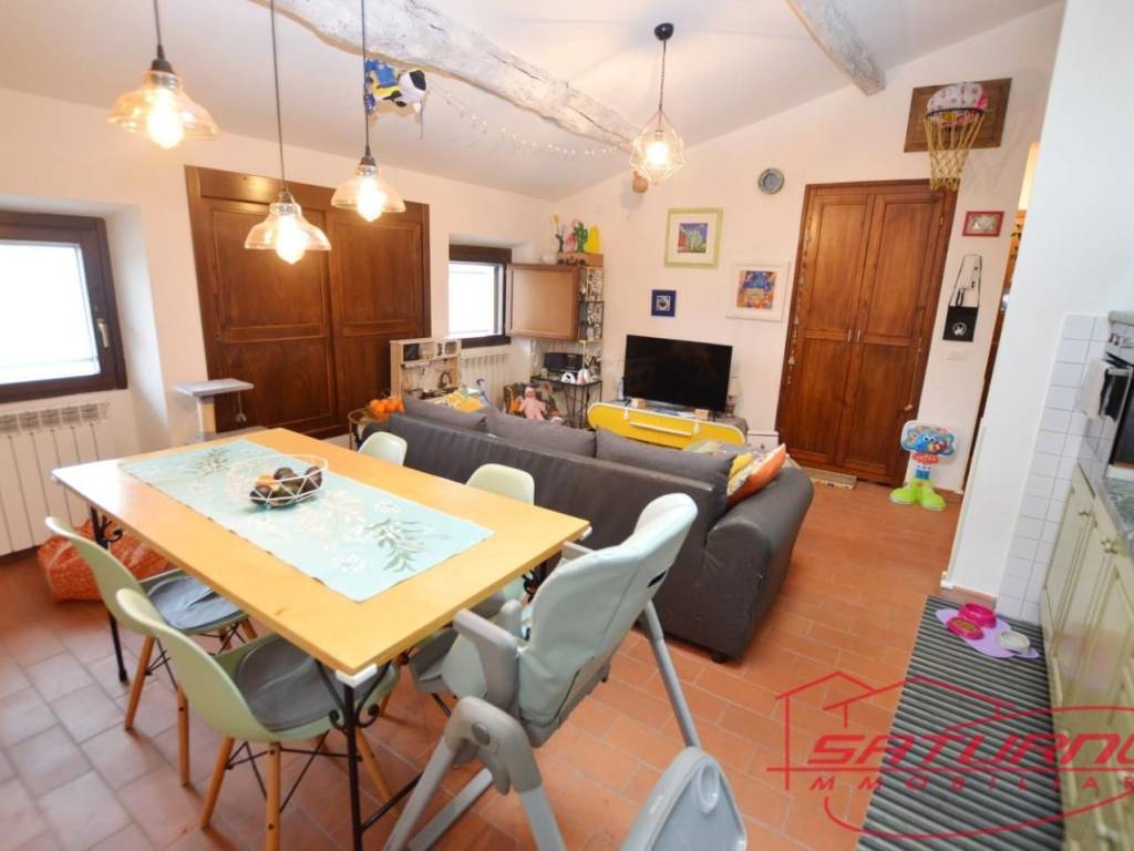 appartamento in vendita a Lucca in zona Centro Città