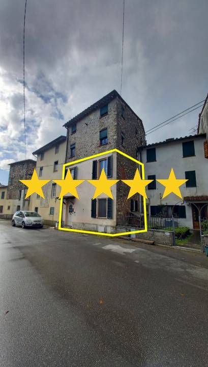 appartamento in vendita a Lucca in zona Nave