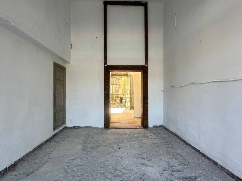 negozio in vendita a Lucca in zona Zona San Concordio