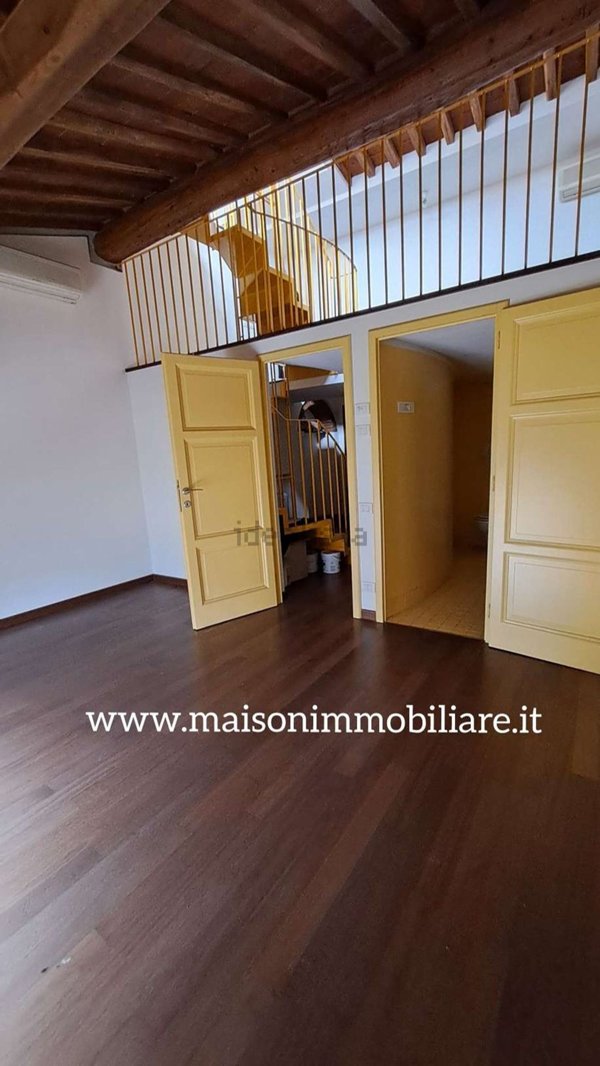 appartamento in vendita a Lucca in zona Centro Città