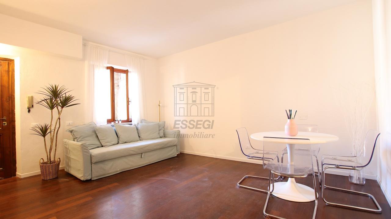 appartamento in vendita a Lucca in zona Centro Città