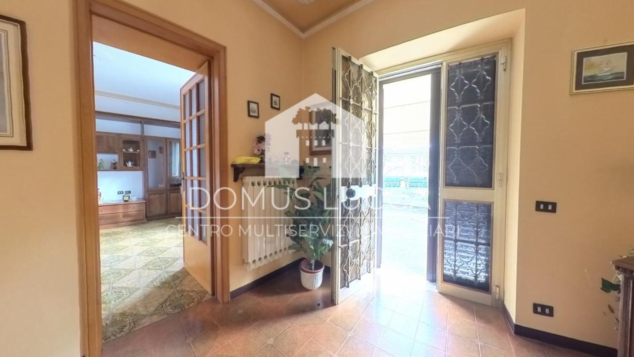 casa indipendente in vendita a Lucca in zona Balbano