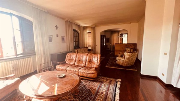 casa indipendente in vendita a Lucca in zona zona San Marco