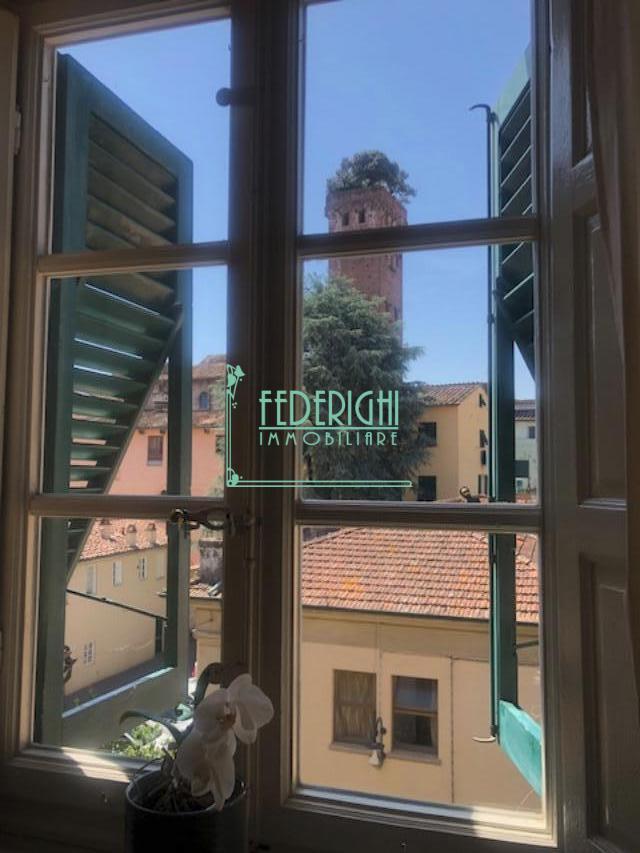 appartamento in vendita a Lucca in zona Centro Città