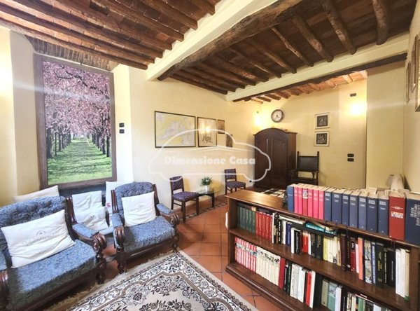 appartamento in vendita a Lucca in zona Centro Città