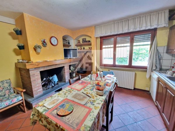 casa indipendente in vendita a Lucca in zona Sant'Angelo in Campo