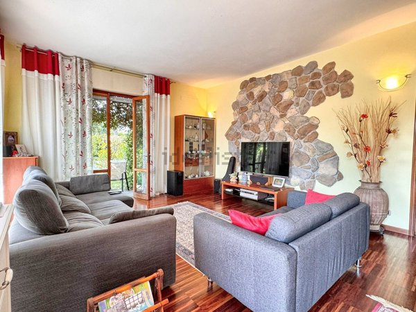 appartamento in vendita a Lucca in zona San Cassiano a Vico