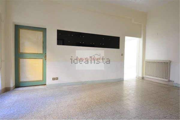 appartamento in vendita a Lucca in zona Centro Città