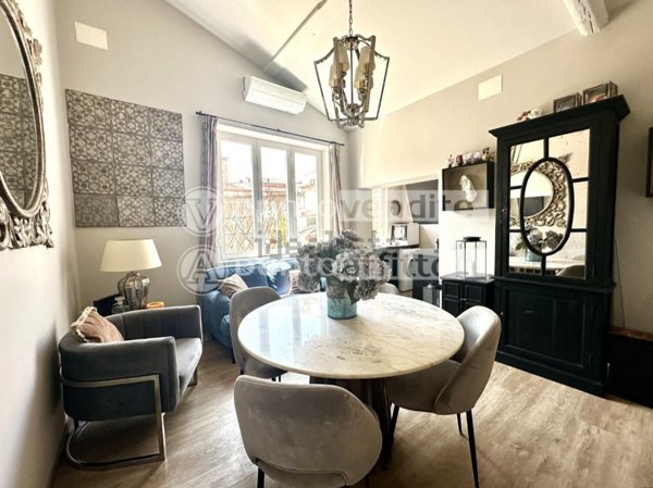 appartamento in vendita a Lucca in zona Centro Città