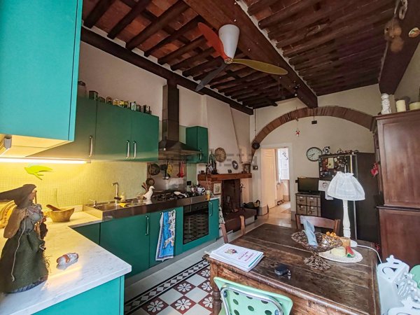 appartamento in vendita a Lucca in zona Centro Città