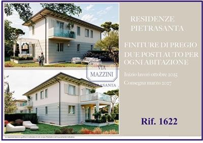 casa indipendente in vendita a Lucca in zona Centro Città