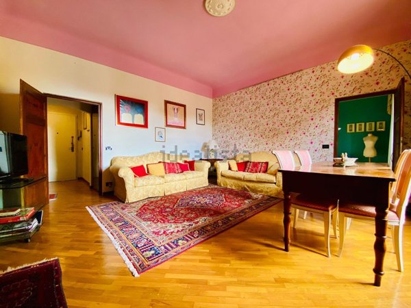 appartamento in vendita a Lucca in zona Centro Città