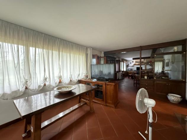 casa indipendente in vendita a Lucca in zona zona Antraccoli