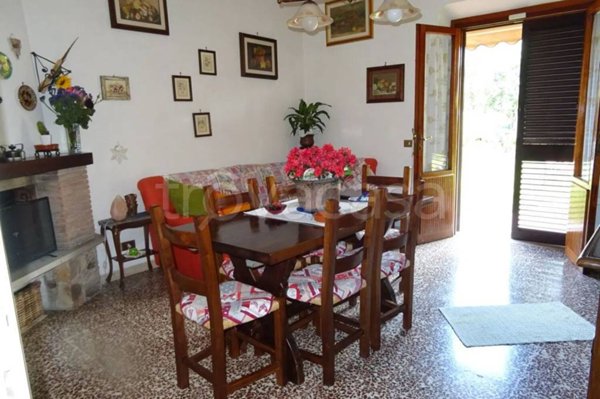 casa indipendente in vendita a Lucca in zona Ponte San Pietro