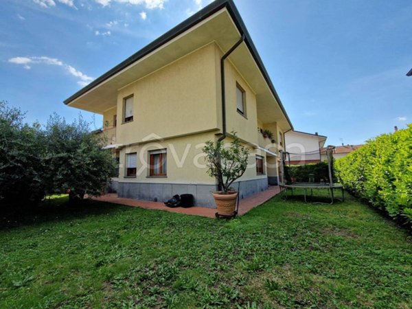casa indipendente in vendita a Lucca in zona Sant'Angelo in Campo