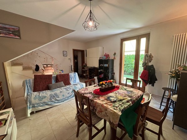 casa indipendente in vendita a Lucca in zona zona San Filippo