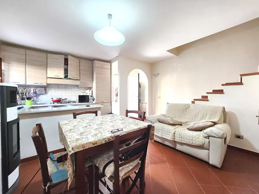 casa indipendente in vendita a Lucca in zona Centro Città