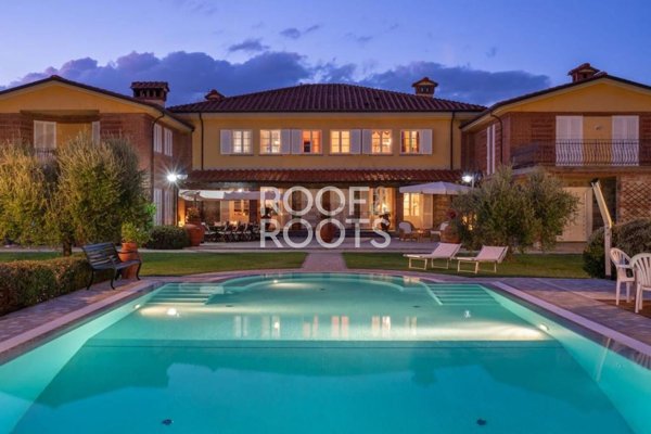 villa in vendita a Lucca in zona Picciorana