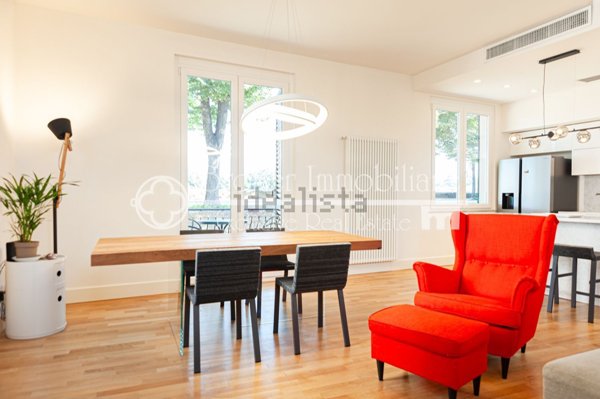 appartamento in vendita a Lucca in zona Centro Città