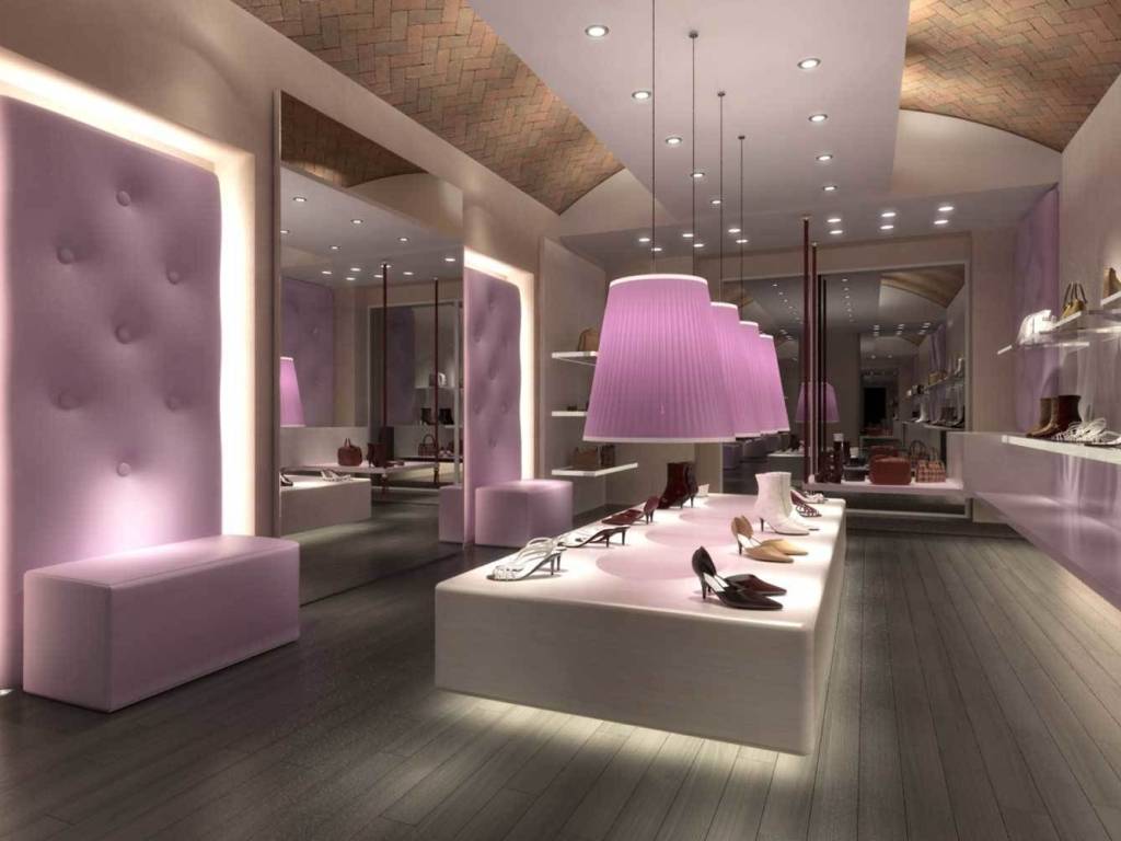 locale di sgombero in vendita a Lucca in zona San Donato