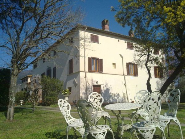 casa indipendente in vendita a Lucca in zona Sant'Alessio