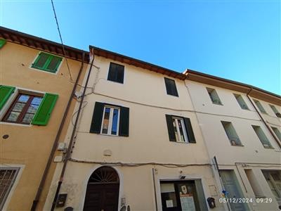 appartamento in vendita a Lucca in zona Centro Città