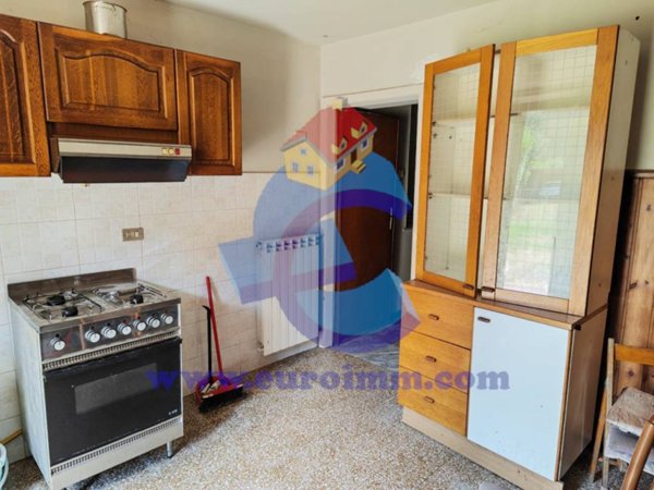 appartamento in vendita a Lucca in zona Ponte San Pietro