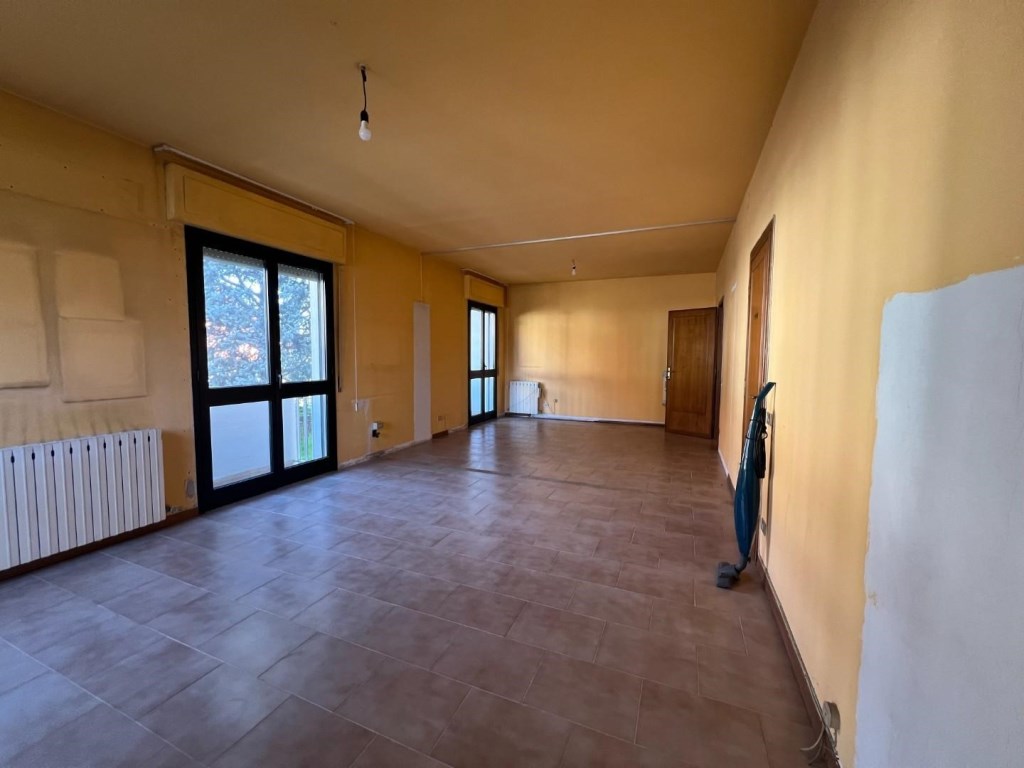 appartamento in vendita a Lucca in zona zona Arancio