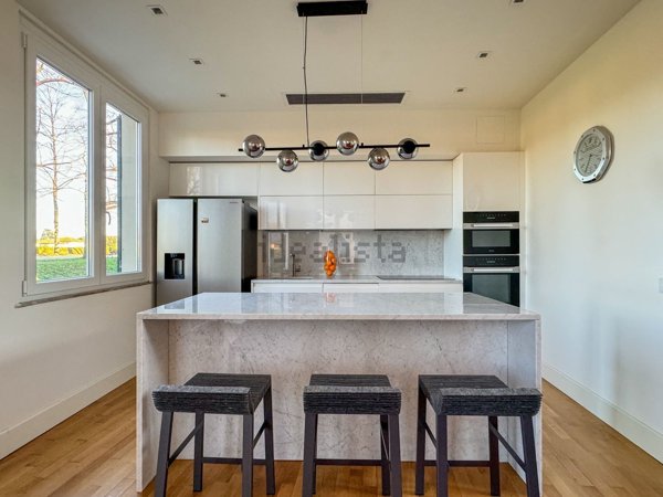 appartamento in vendita a Lucca in zona Ponte a Moriano