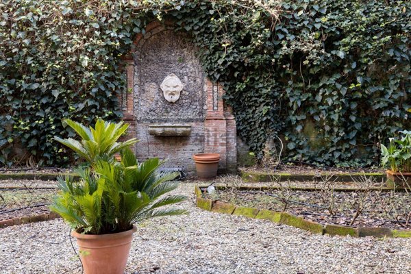 appartamento in vendita a Lucca