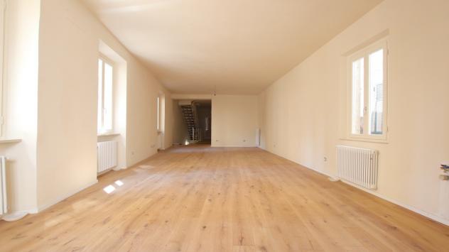 appartamento in vendita a Lucca in zona Centro Città