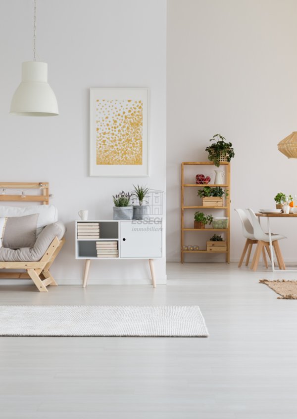 casa indipendente in vendita a Lucca in zona Centro Città