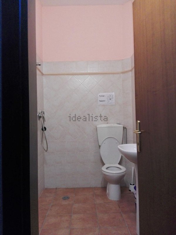 ufficio in vendita a Lucca in zona zona Arancio