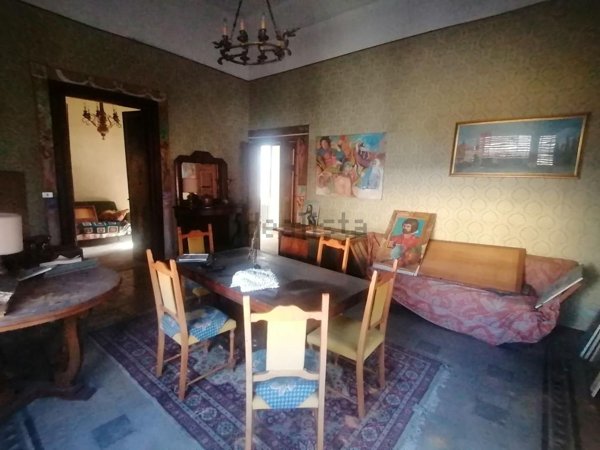 appartamento in vendita a Lucca in zona Centro Città