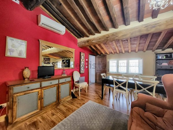 appartamento in vendita a Lucca in zona Centro Città