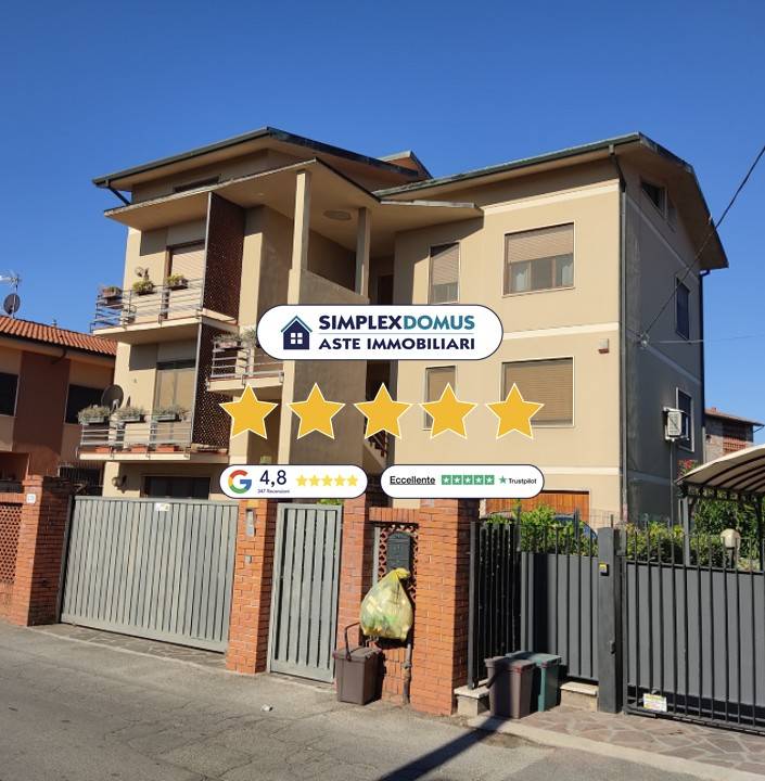 casa indipendente in vendita a Lucca in zona Sant'Angelo in Campo