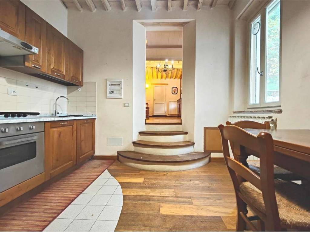 appartamento in vendita a Lucca in zona Ponte a Moriano