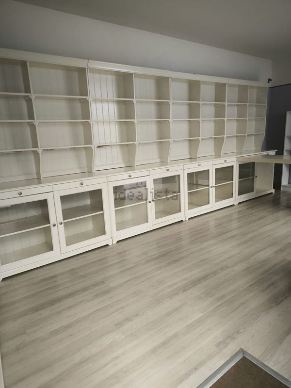 ufficio in vendita a Lucca