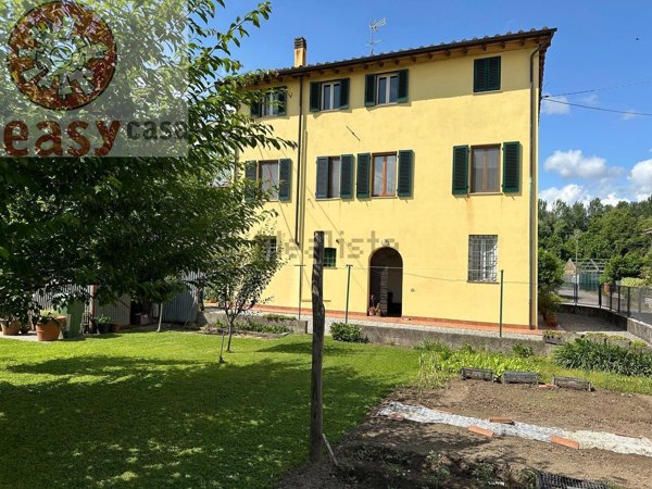 casa indipendente in vendita a Lucca in zona Sant'Anna