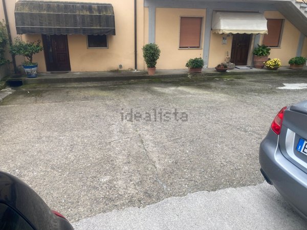 appartamento in vendita a Lucca in zona Ponte a Moriano