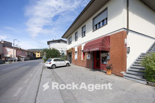 ufficio in vendita a Lucca in zona Monte San Quirico