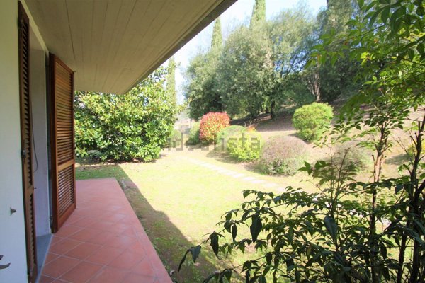 casa indipendente in vendita a Lucca in zona Pieve Santo Stefano