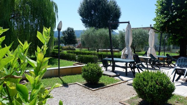 casa indipendente in vendita a Lucca in zona zona Sorbano