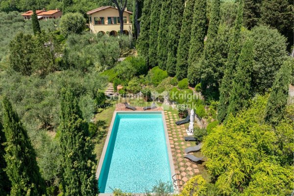 casa indipendente in vendita a Lucca in zona Pieve Santo Stefano