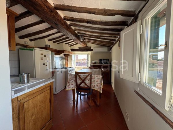 appartamento in vendita a Lucca in zona Centro Città