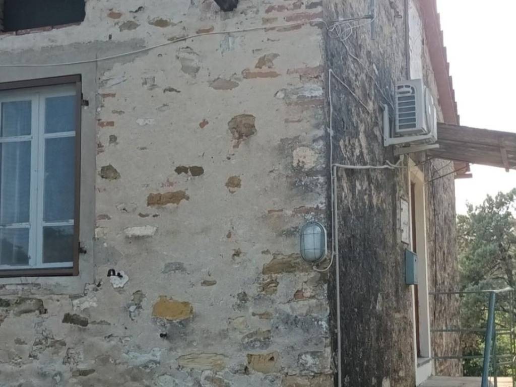 appartamento in vendita a Lucca in zona Monte San Quirico