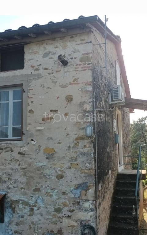 appartamento in vendita a Lucca in zona Mutigliano
